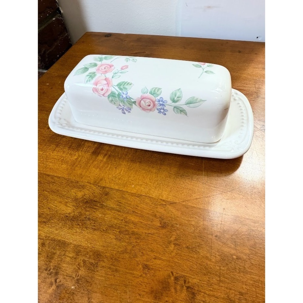 Vintage 1980s Pfaltzgraff covered butter dish Rosalinda pattern Floral